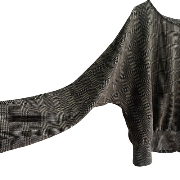 Express Black, Gray, and White Plaid Long Sleeve Shirt - Picture 5 of 7